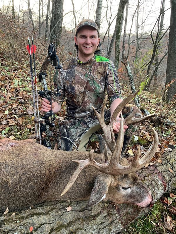 Kickstand buck